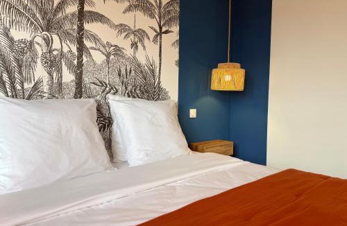 Figari Apartment | La Poudrière - Grand appartement avec jardin privé au calme, Figari