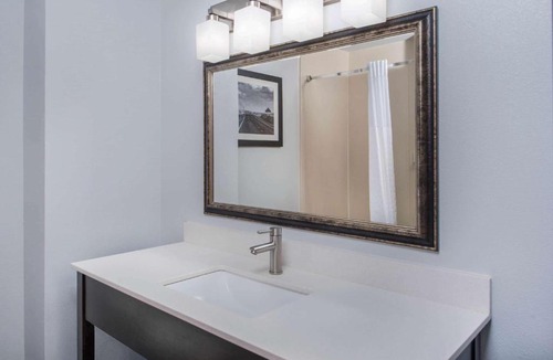 Moscow Hotel | La Quinta by Wyndham Moscow Pullman