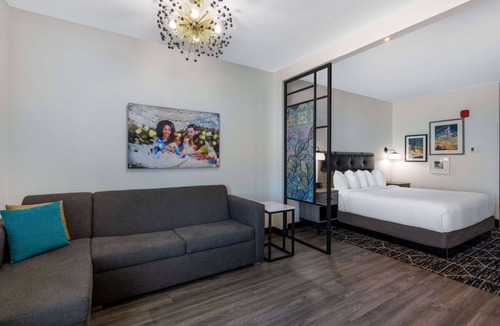 Maricopa Hotel | La Quinta Inn & Suites by Wyndham Maricopa - Copper Sky