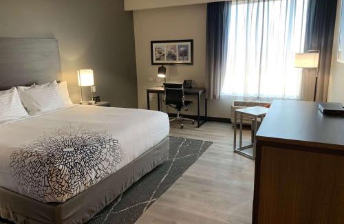 Holbrook Hotel | La Quinta Inn & Suites by Wyndham Holbrook Petrified Forest