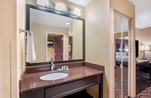 Meridian Hotel | La Quinta Inn & Suites by Wyndham Meridian/Boise West