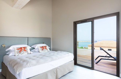 L'Ile-Rousse Hotel | La Résidence Santa Maria