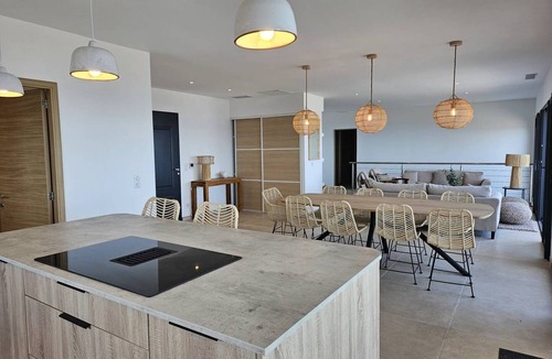 Solenzara House | LABELLE- PANORAMIC SEA VIEW- PRIVATE POOL- AIR CONDITIONING-WIFI