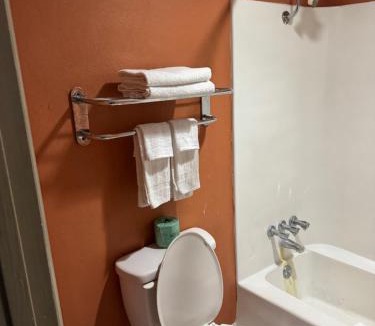 Norfolk Hotel | labh inc Motel