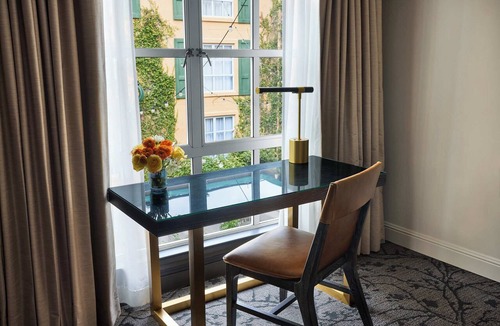 Moraga Blvd Hotel | Lafayette Park Hotel & Spa