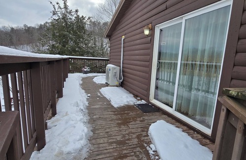 Statts Mills Cabin | Lake front, Charming 2-bedroom cabin at Statts Mills Campground