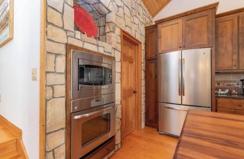 Littleton House | Lake Gaston's Million Dollar Baby! Epic Dock w/Bar, TV, Private Beach, Sleeps 14