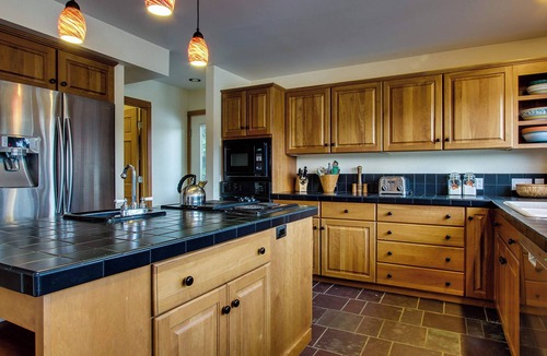 Hayden Lake House | Lake House, Private Dock & Decks, 4BR