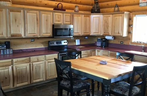 Mammoth Creek Cabin | Lake view log cabin , near lake, general store Pet friendly
