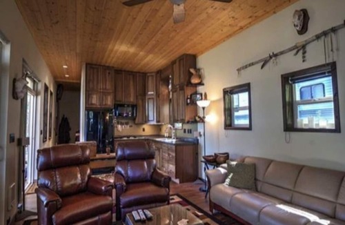 Bayview Cabin | Lakefront Cabin #1-REMOTE, RECOMMEND SUV/TRUCK, PRIMITIVE RD! Lake Pend Oreille