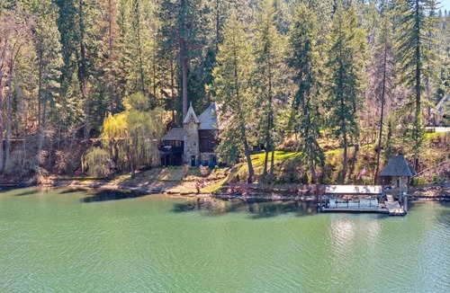 Harrison House | Lakefront Cottage Coeur d'Alene ID