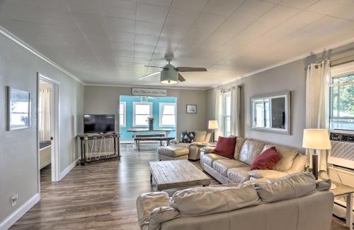 Port Clinton House | Lakefront Cottage w/Fishing & Private Yard!