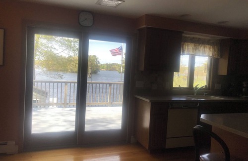 Lake Pearl House | Lakefront Home with A/C just 5 miles to World Cup games at Foxboro.