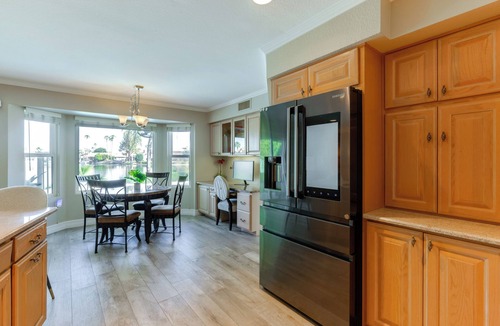 Lakewood Cottage | Lakefront Living! Huge Phoenix Home w/Dock, Pool