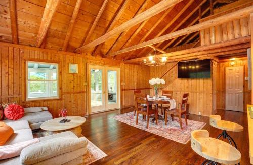 Chesapeake Ranch Estates-Drum Point House | Lakefront Lusby Home w/Fire Pit: 3 Mi to Beach!