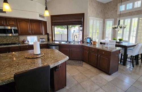 Fox Crossing Villa | Lakefront Luxury: Gym, Spa, Pool, Dog-Friendly