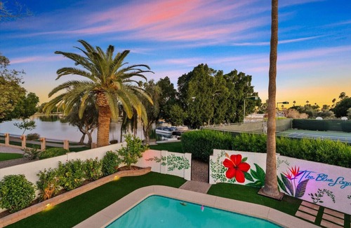 Dobson Ranch House | Lakefront Oasis | Pool Spa Game Rm Pckleball