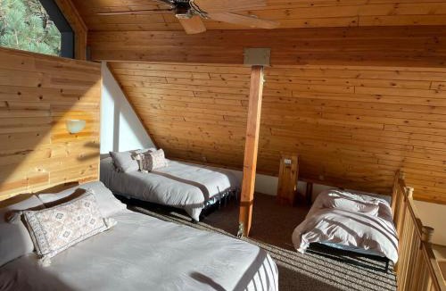 Fawnskin Ski Chalet | Lakefront Oasis