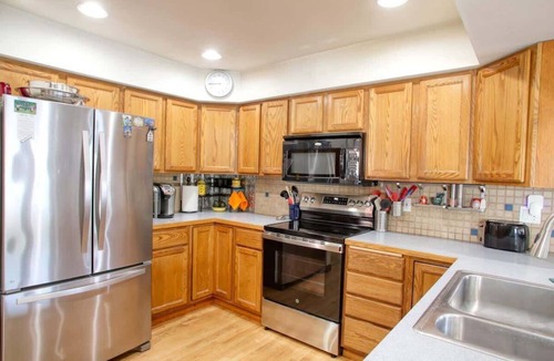 Rathdrum Apartment | Lakefront Retreat w/Private Dock & Fire Pit