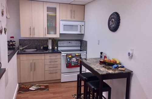 Lakeport House | Lakeport Near Downtown Fishing Dock & Large Deck