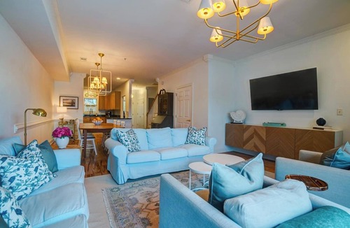 North Charleston House | Lakeside Landing Spacious Comfort Near Downtown
