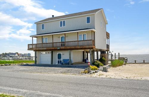 Captain's Cove House | Lammers Largo