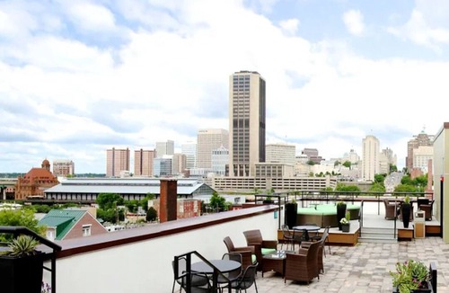 Church Hill Apartment | Landing | Amazing 1BD, Pool, Rooftop Lounge