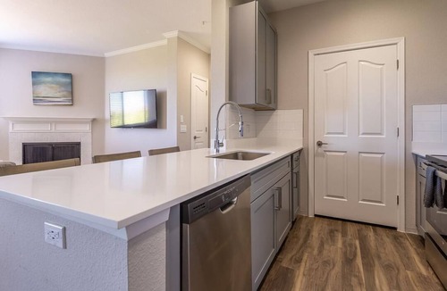 McDowell Mountain Apartments Apartment | Landing at Kota North Scottsdale - 1 Bedroom in Mc Dowell Mountain Apartments