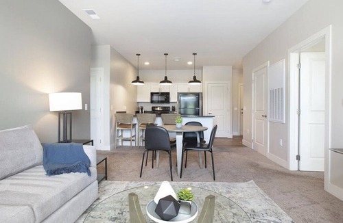 Toledo Apartment | Landing at Marina Lofts - 2 Bedrooms in East Toledo