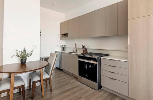 Spring Valley Apartment | Landing | Beautiful 1BD, Pool, Gym