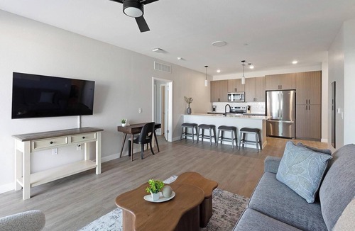 Goodyear Apartment | Landing | Beautiful 2BD, Gym, Clubhouse