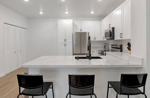 Las Vegas Apartment | Landing | Chic 1BD, Pool, Clubhouse