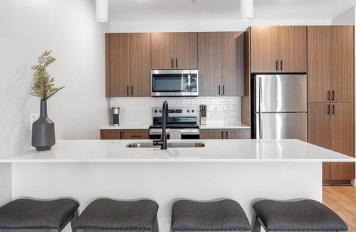 Goodyear Apartment | Landing | Modern 1BD, Clubhouse, Pool