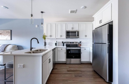 Prescott Valley Apartment | Landing | Spectacular 1BD, Pool, Gym