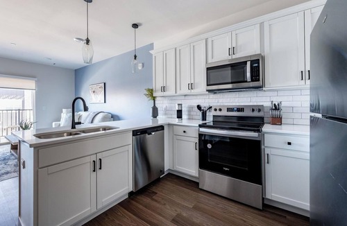 Prescott Valley Apartment | Landing | Spectacular 1BD, Pool, Gym