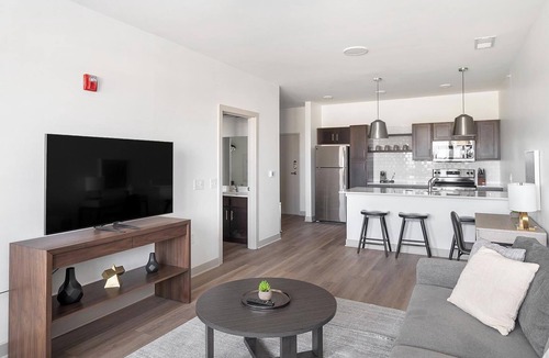McCordsville Apartment | Landing | Spectacular 1BD, Courtyard, Pool