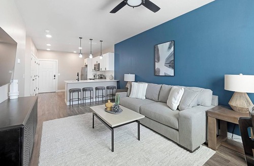 Goodyear Apartment | Landing | Spectacular 2BD, Clubhouse