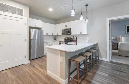 Goodyear Apartment | Landing | Spectacular 2BD, Clubhouse