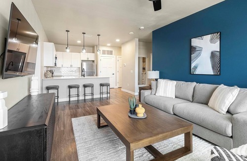 Goodyear Apartment | Landing | Stunning 2BD, Clubhouse