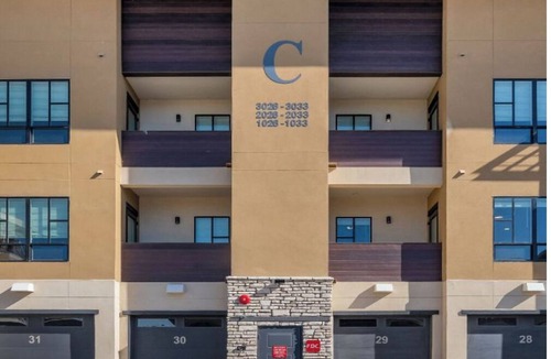 Goodyear Apartment | Landing | Stunning 2BD, Clubhouse