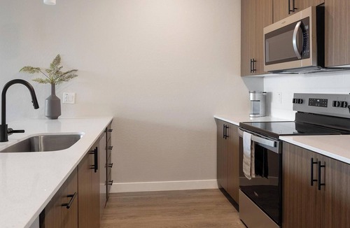 Goodyear Apartment | Landing | Stunning 2BD, Pool, Gym
