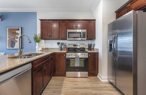 Johnstown Apartment | Landing | Stunning 2BD, Gym, Yoga Studio