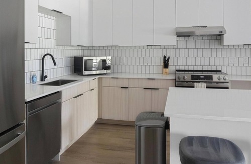 Chapel Hill Apartment | Landing | Stylish 2BD, Game Room, Gym