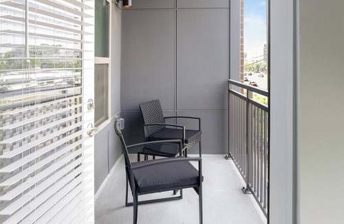 Chapel Hill Apartment | Landing | Stylish 2BD, Game Room, Gym