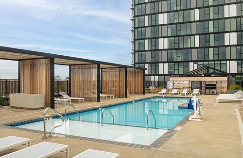 Southwest Raleigh Apartment | Landing | Stylish Studio in Caraleigh