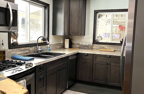 Priest River Cabin | Large 5 Bed 3 Bath Cabin with 2 Full Kitchens accommodates a larger group.