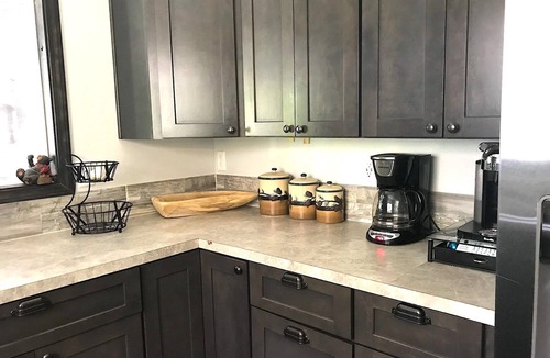 Priest River Cabin | Large 5 Bed 3 Bath Cabin with 2 Full Kitchens accommodates a larger group.