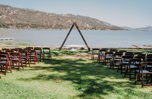 Kelseyville House | Large Group Property directly on the Lake!