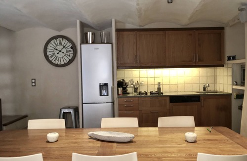 Bonifacio Apartment | LARGE RENOVATED DUPLEX 14TH CENTURY HOUSE IN UPPER TOWN