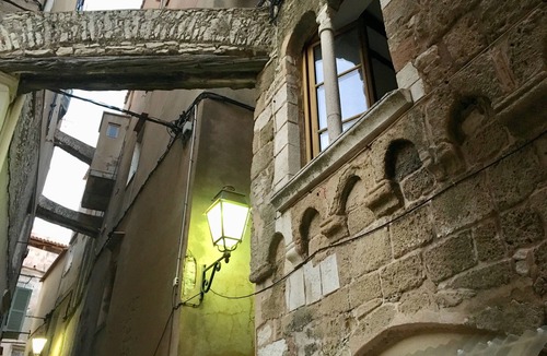 Bonifacio Apartment | LARGE RENOVATED DUPLEX 14TH CENTURY HOUSE IN UPPER TOWN